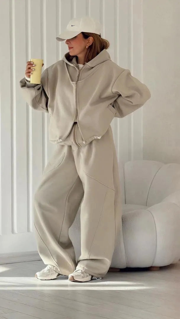 Lucky Jogger Sweatshirt Set