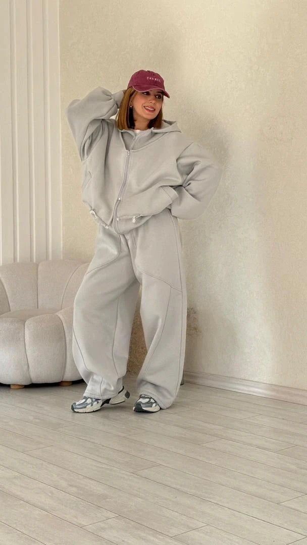 Lucky Jogger Sweatshirt Set