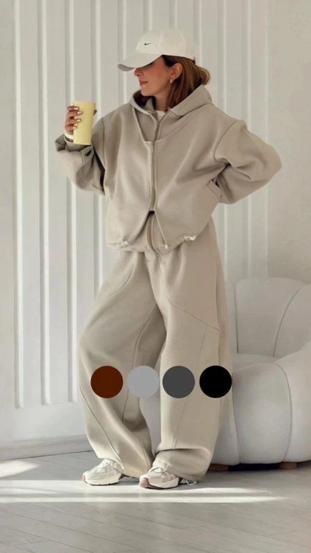 Lucky Jogger Sweatshirt Set