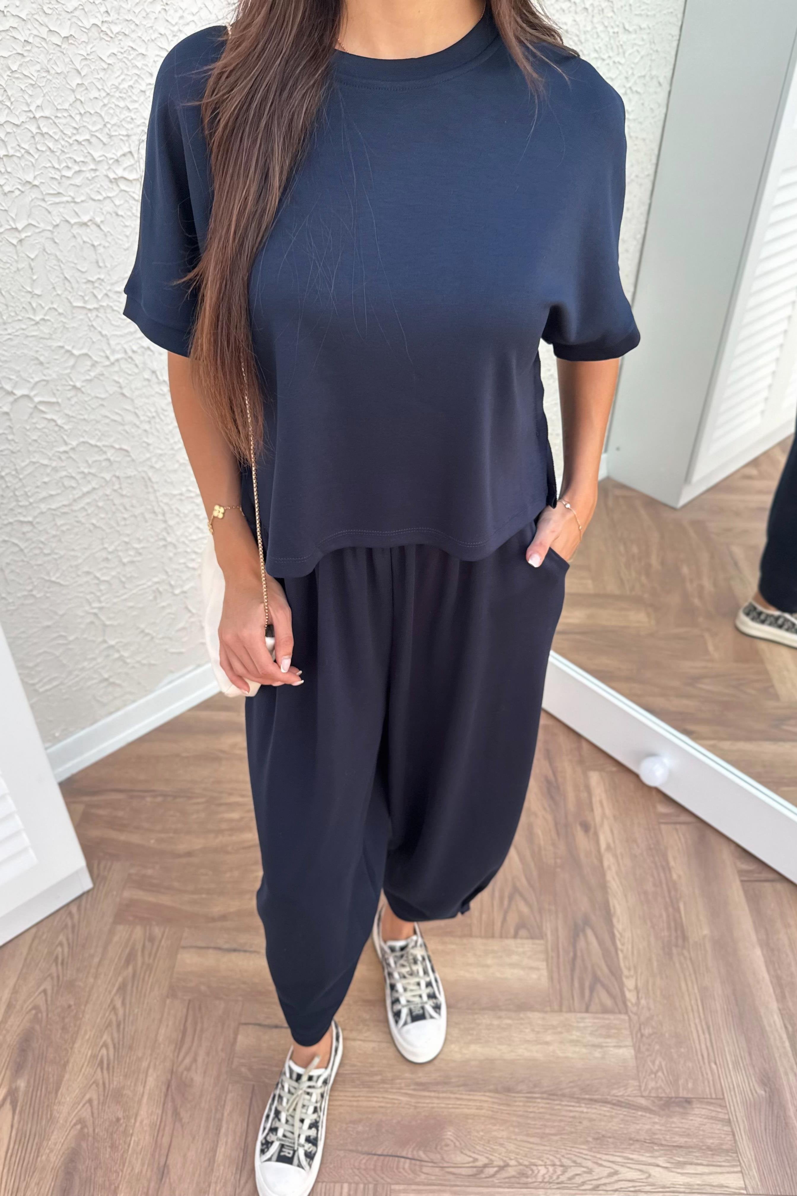 Oysho T-Shirt and Trouser Set - BROWN